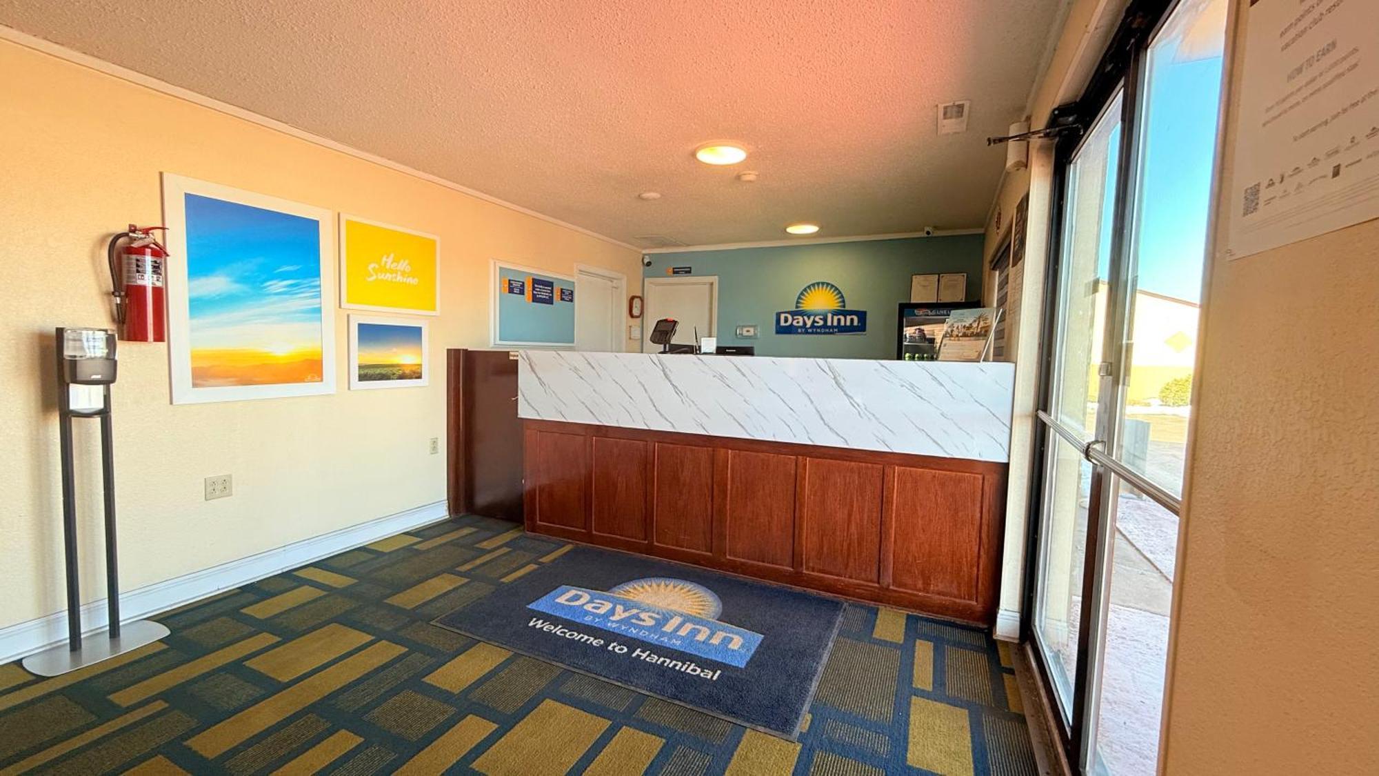 Days Inn By Wyndham Hannibal Exteriér fotografie